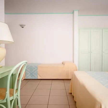 فندق Solki SantʼAntìoco