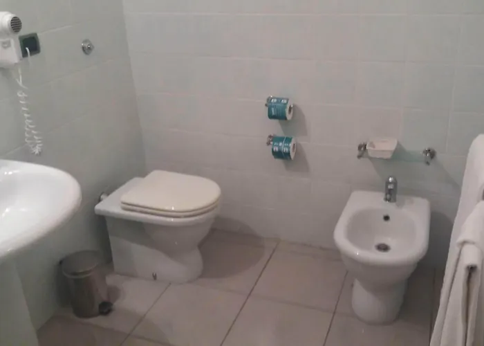 索尔基酒店 3* SantʼAntìoco